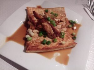 tofu grills avec sauce de soja